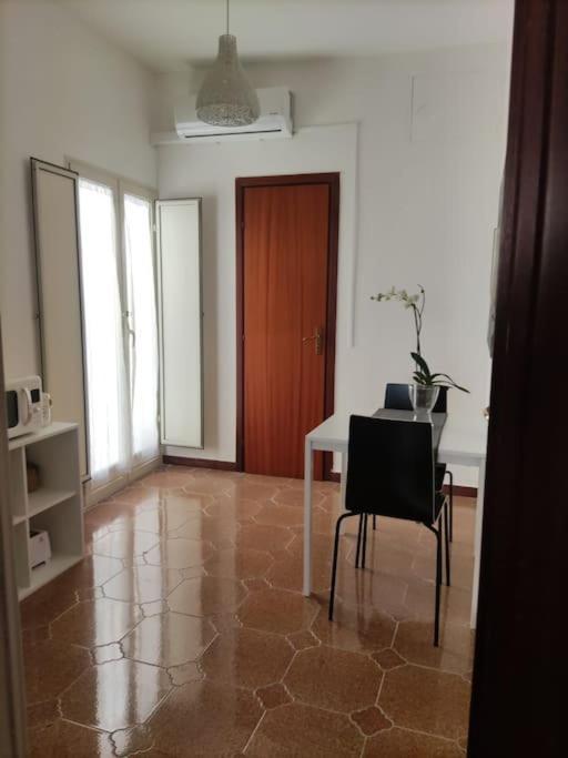 צ'פאלו Casa Vacanze U Curtigghiu מראה חיצוני תמונה
